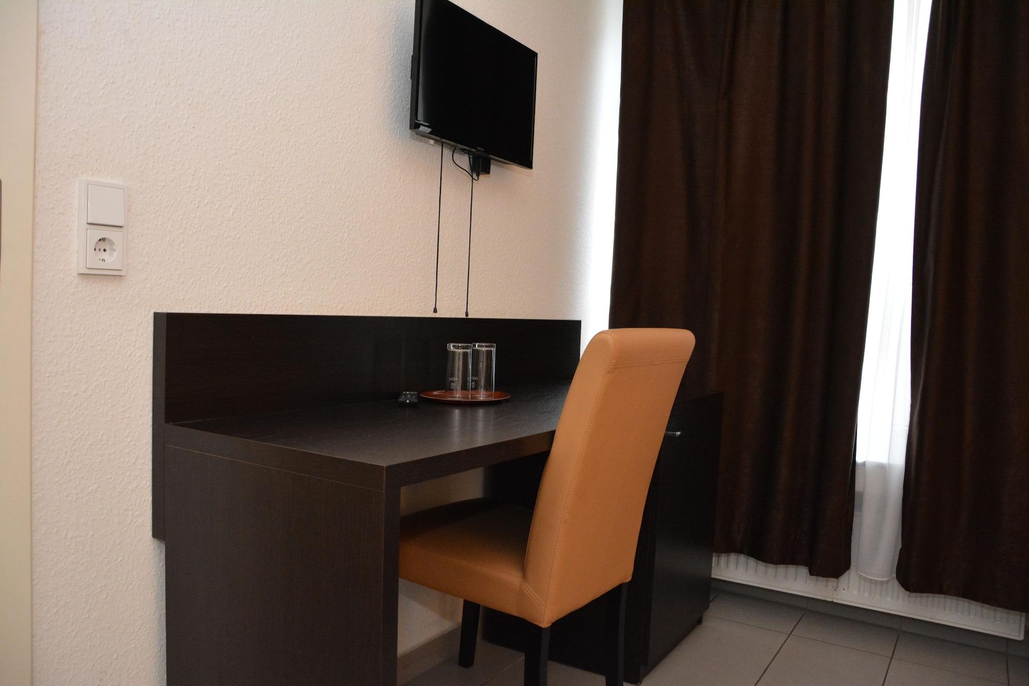Mosel Hotel Frankfurt am Main Ngoại thất bức ảnh